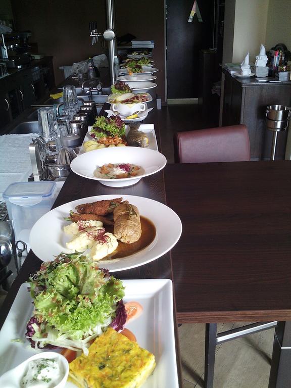 שוורצהיידה Lukas Restaurant Hotel Lounge Bar מראה חיצוני תמונה