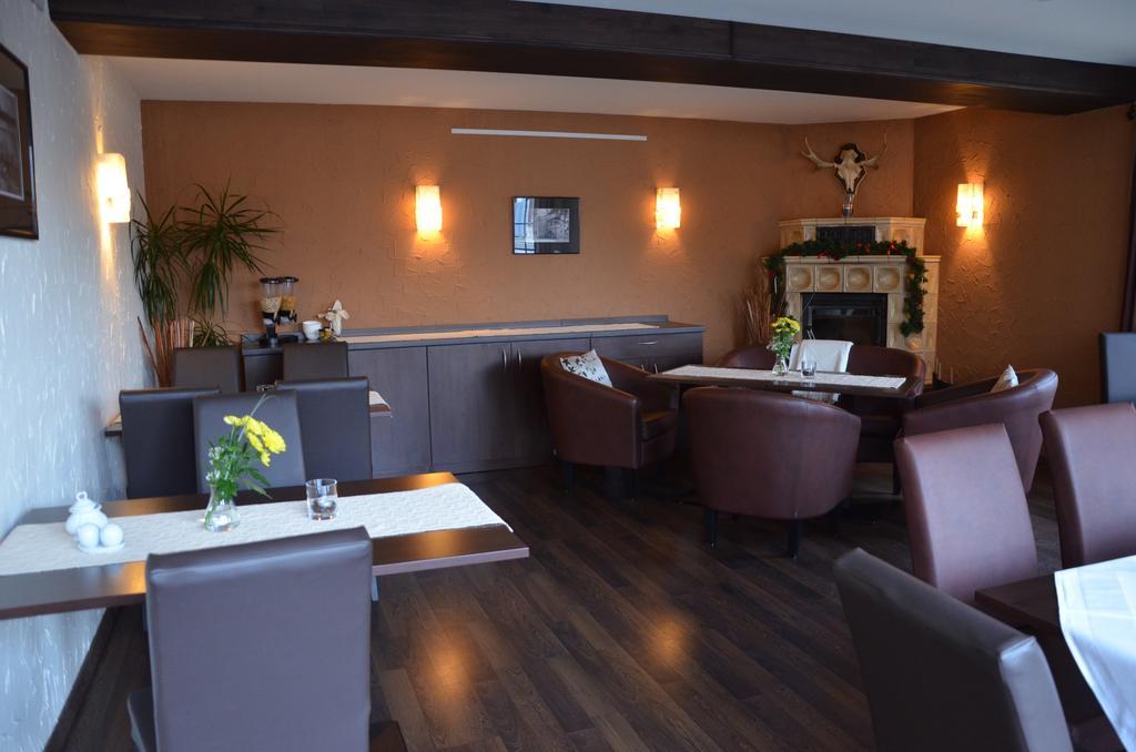 שוורצהיידה Lukas Restaurant Hotel Lounge Bar מראה חיצוני תמונה